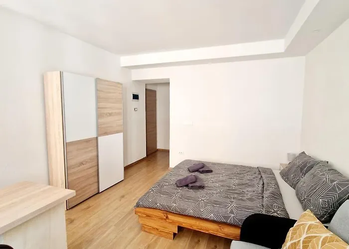 Lovely Suite